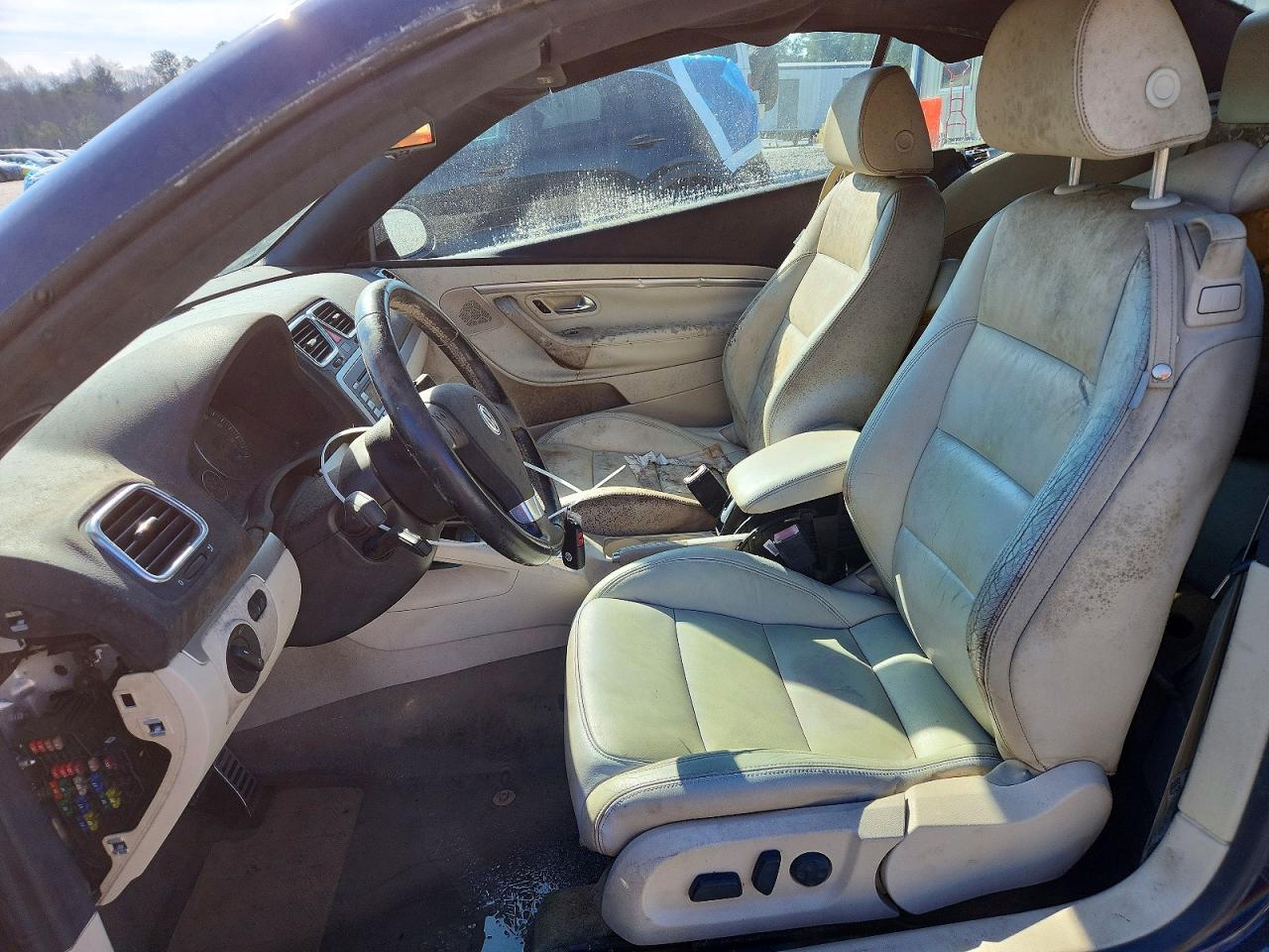 2007 Volkswagen Eos 2.0T Sport - Image 7