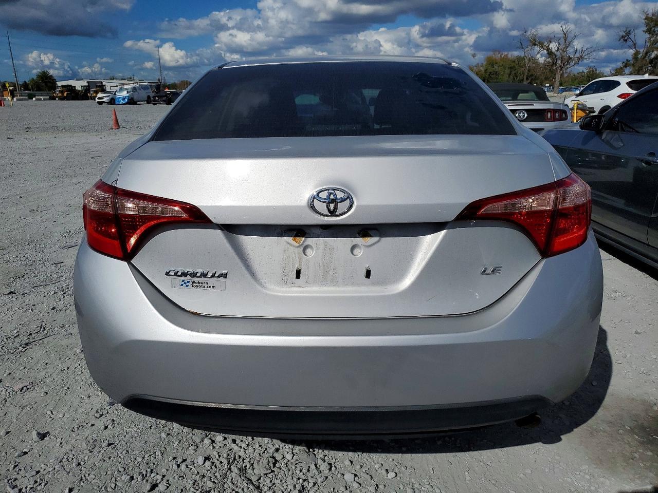 2019 Toyota Corolla L - Фото 6