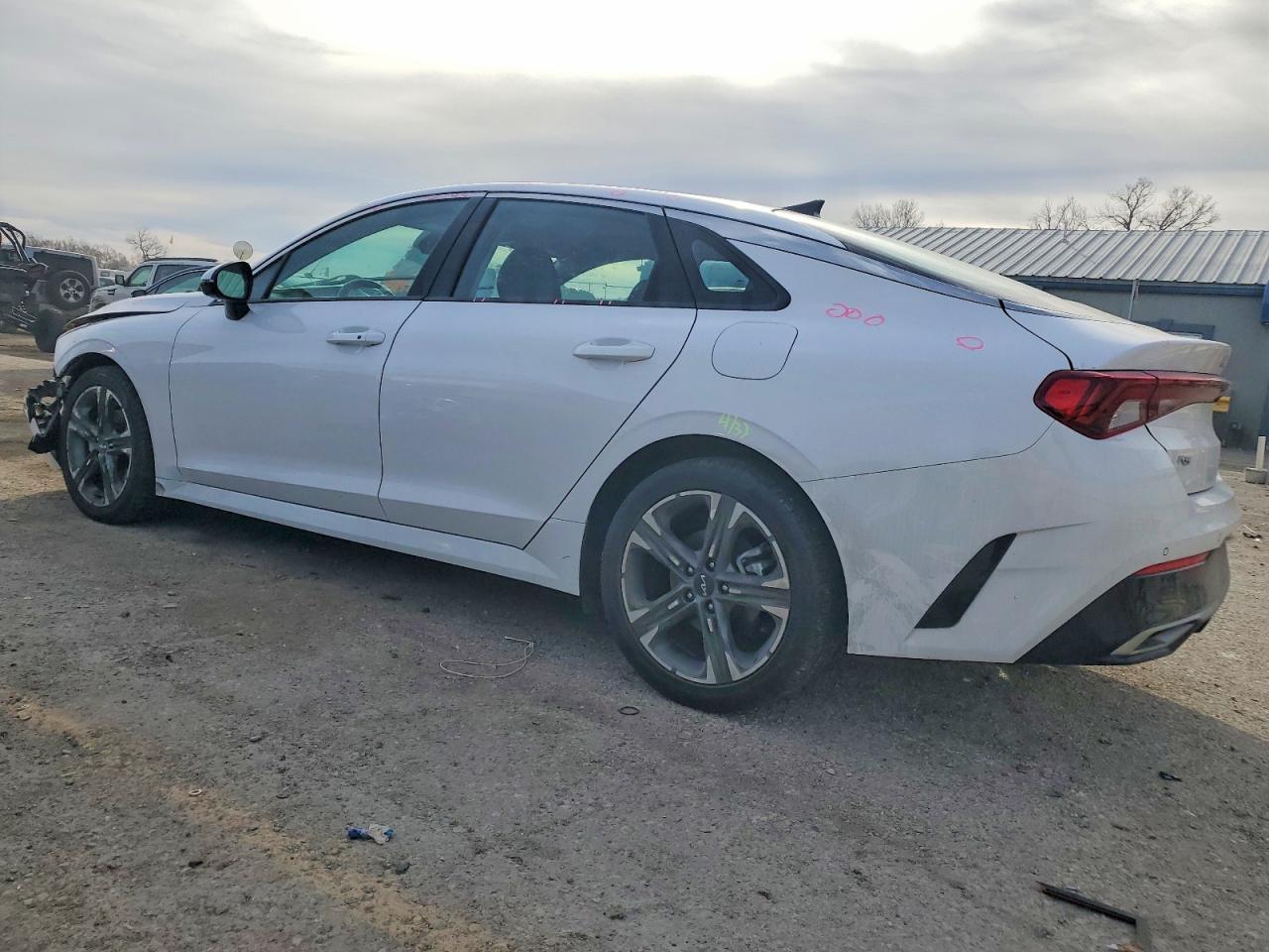 2022 Kia K5 Ex - Image 2