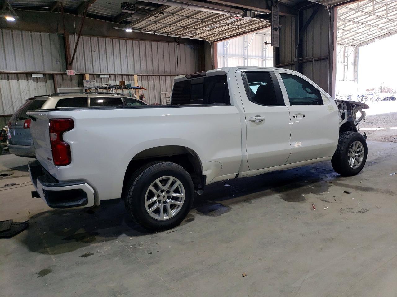 2019 Chevrolet Silverado C1500 Rst - Фото 3