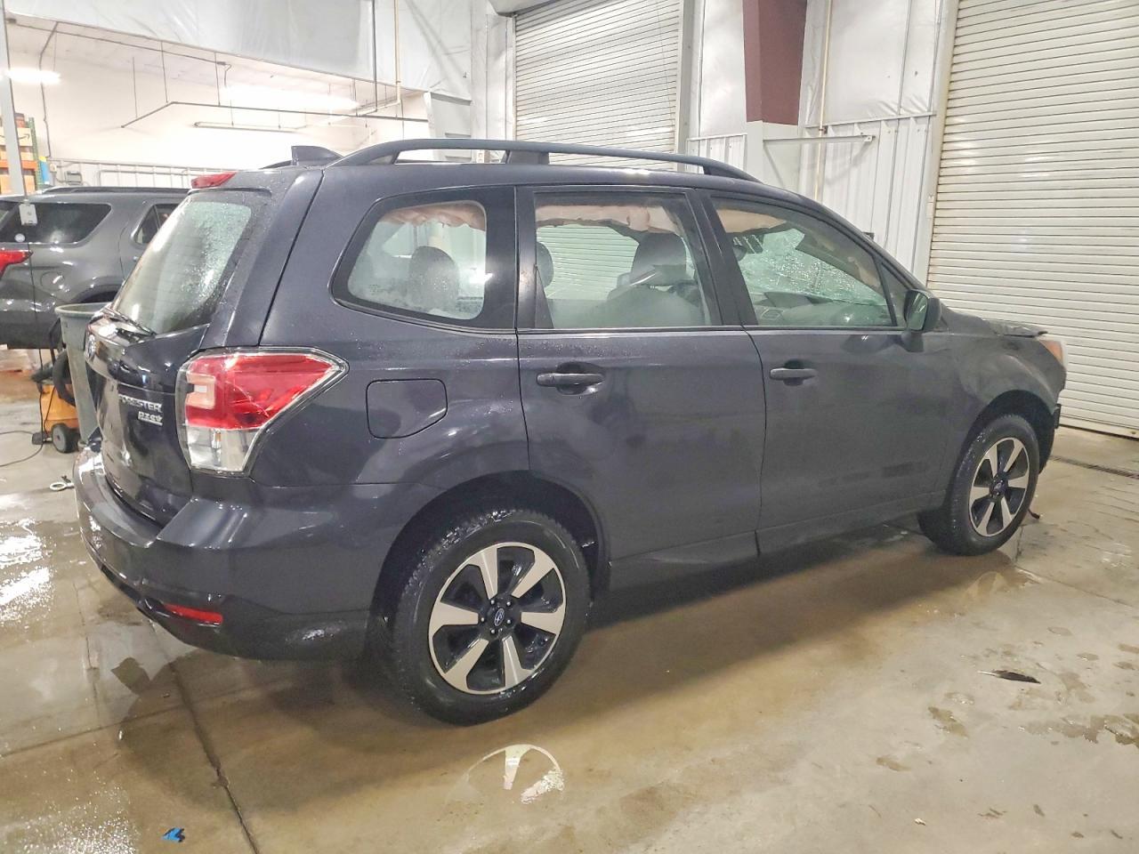 2017 Subaru Forester 2.5I - Фото 3