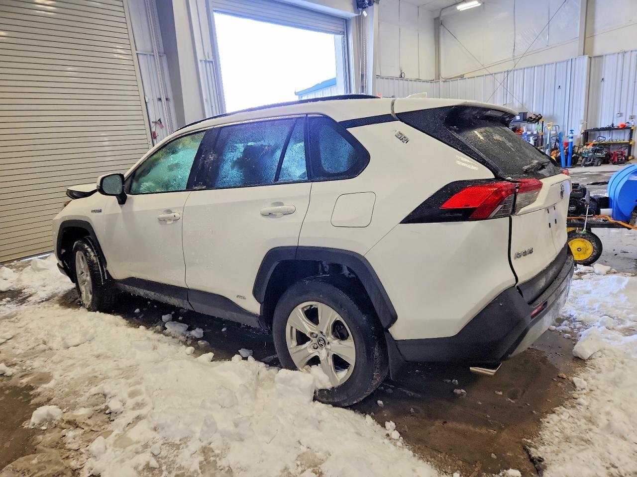 2020 Toyota Rav4 Xle - Фото 2