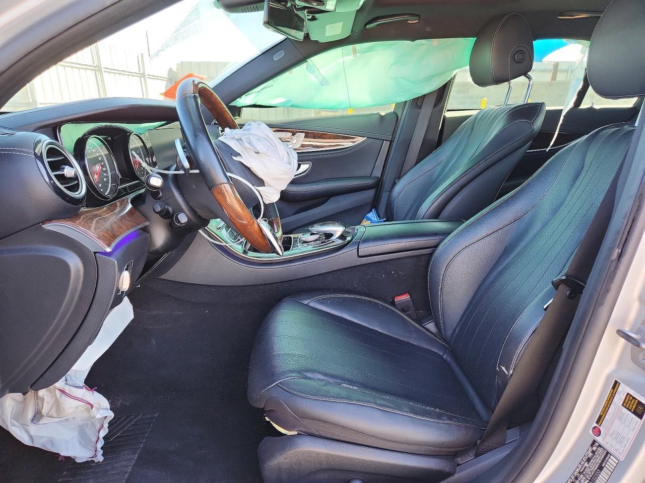 2017 Mercedes-Benz E 300 - Фото 7