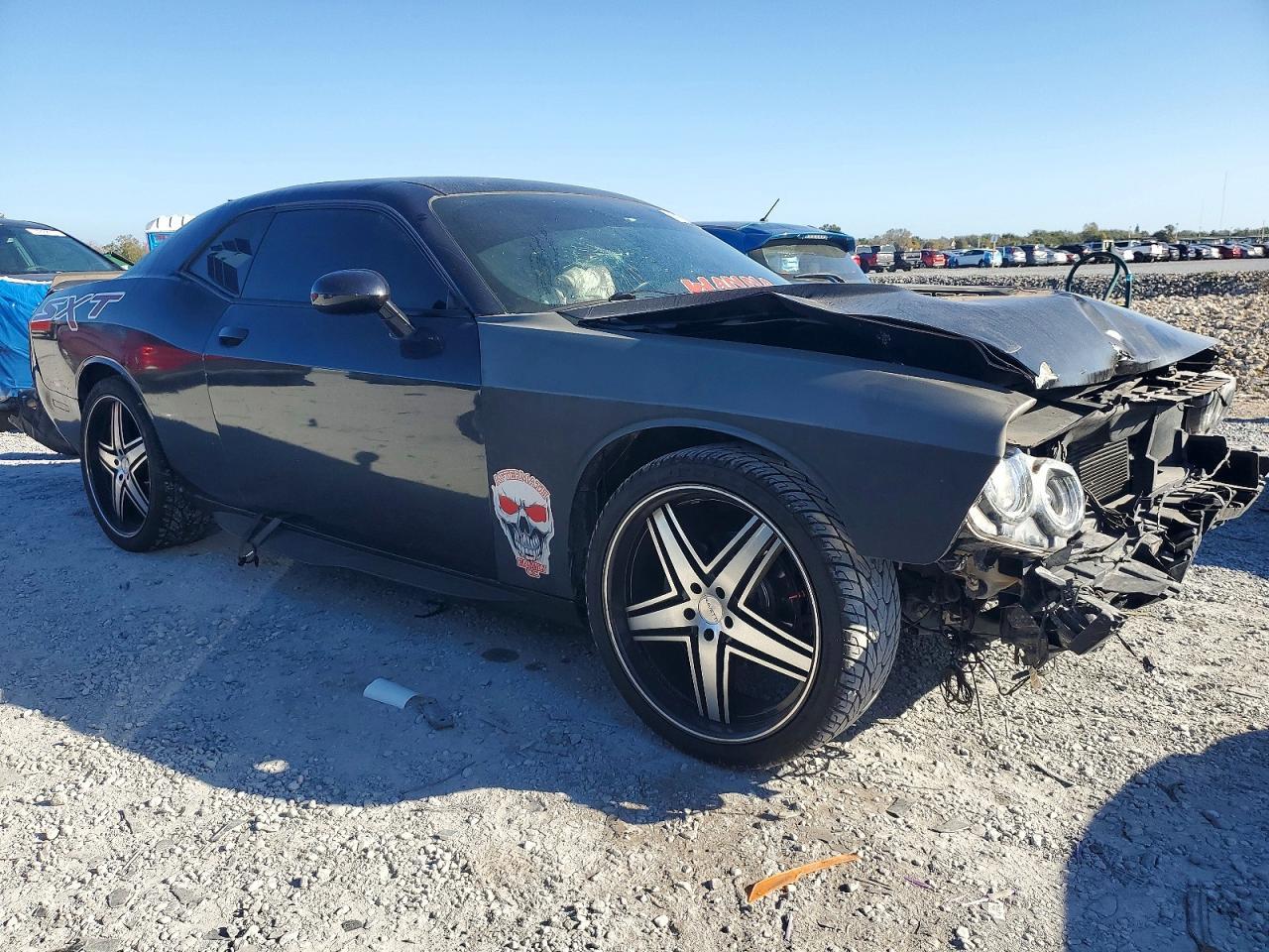 2018 Dodge Challenger Sxt - Image 4