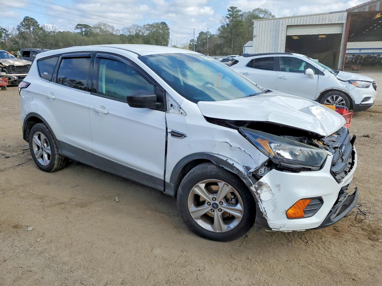 2018 Ford Escape S - Image 4