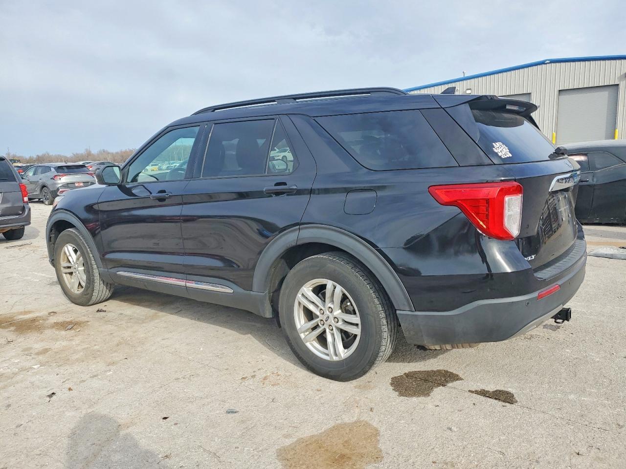 2020 Ford Explorer Xlt - Image 2