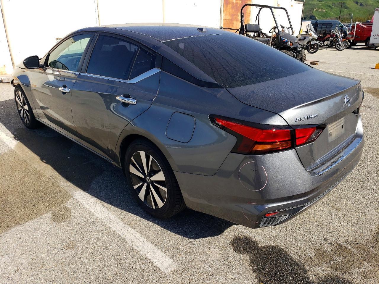 2022 Nissan Altima Sv - Фото 2