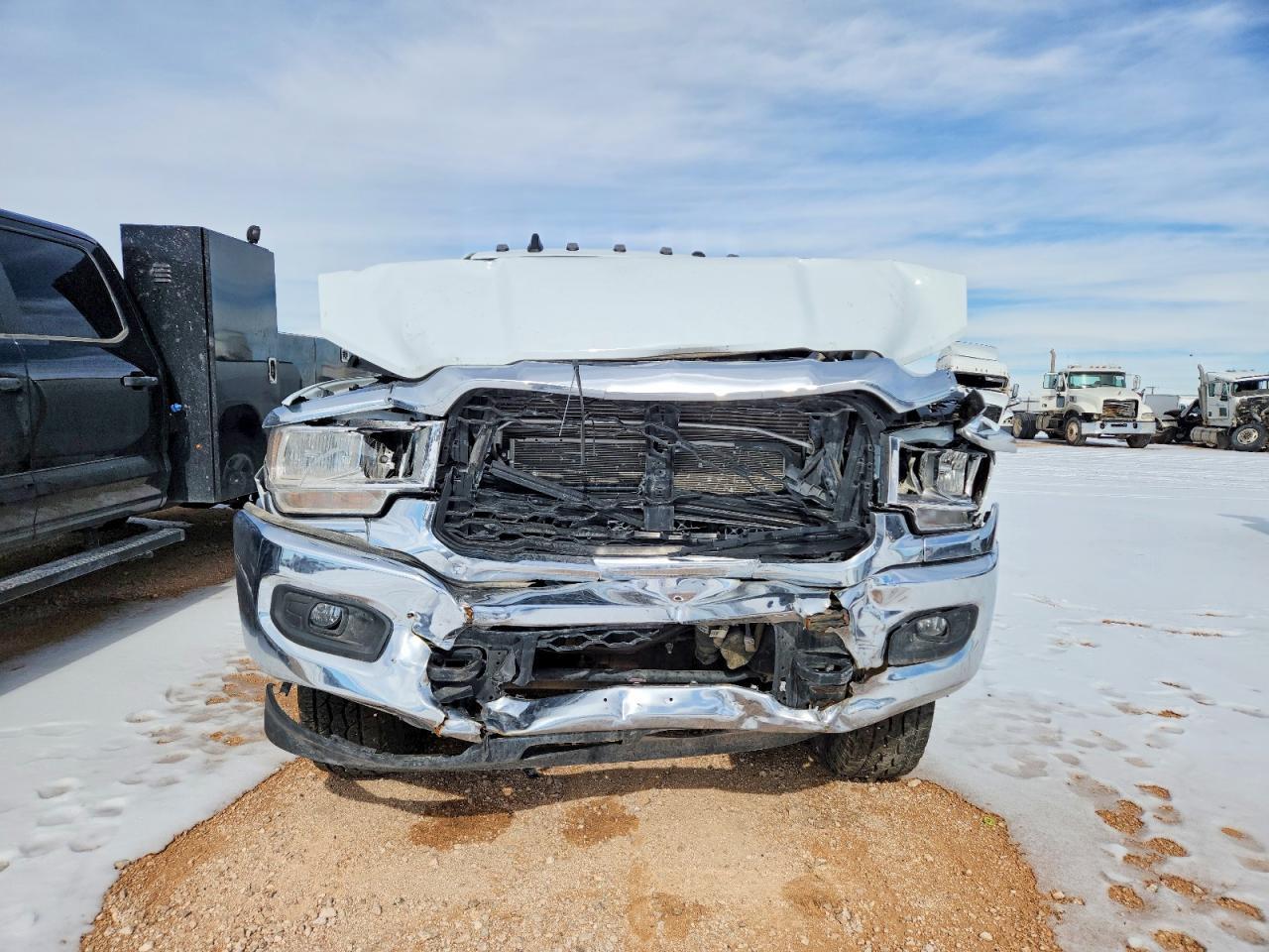 2023 Ram 3500 Tradesman - Фото 5