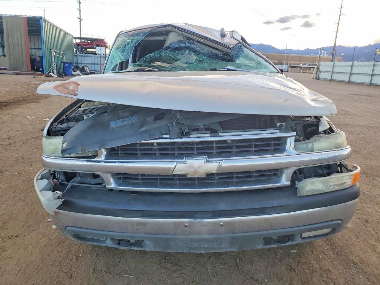 2004 Chevrolet Suburban K1500 - Фото 5