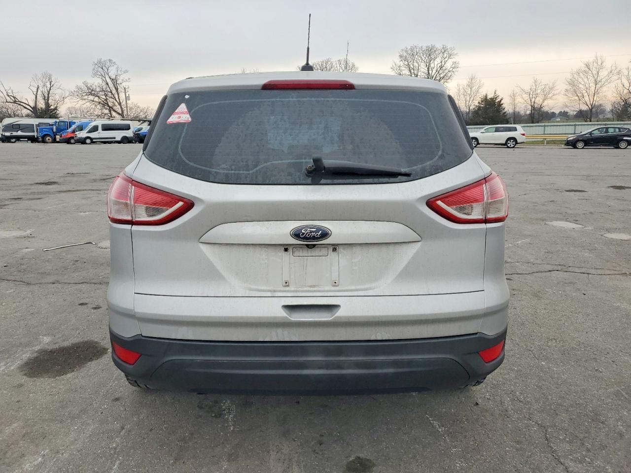2016 Ford Escape S - Фото 6