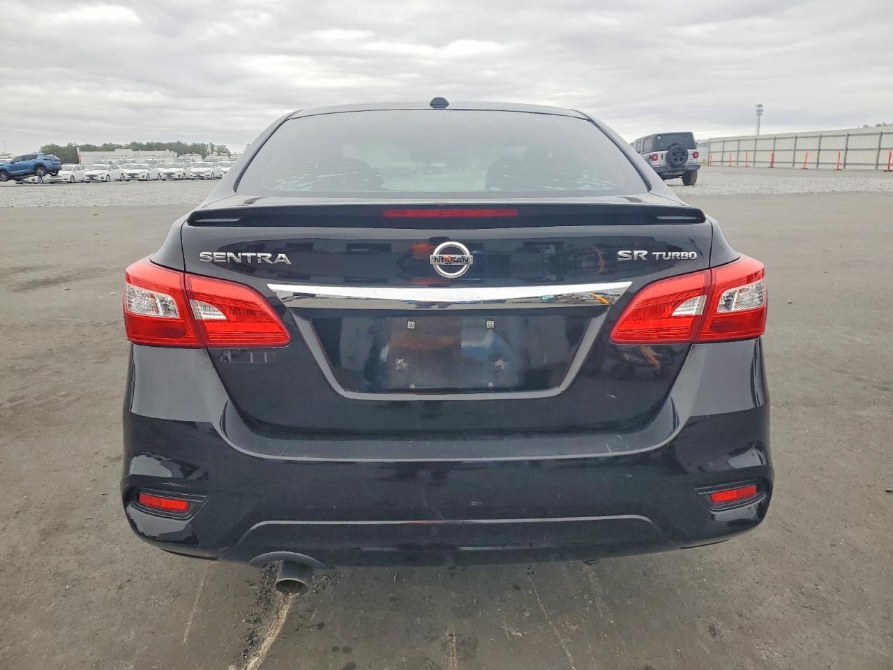 2017 Nissan Sentra Sr Turbo - Фото 6