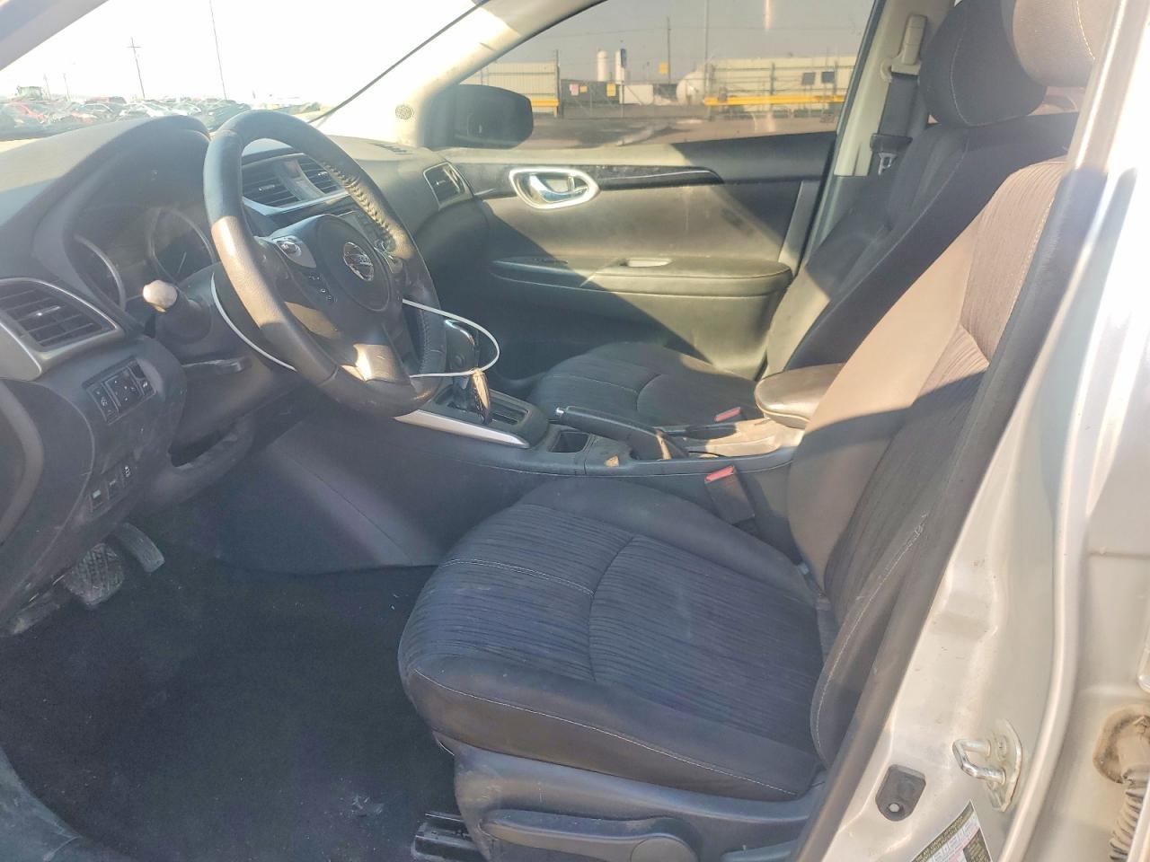 2017 Nissan Sentra - Image 7