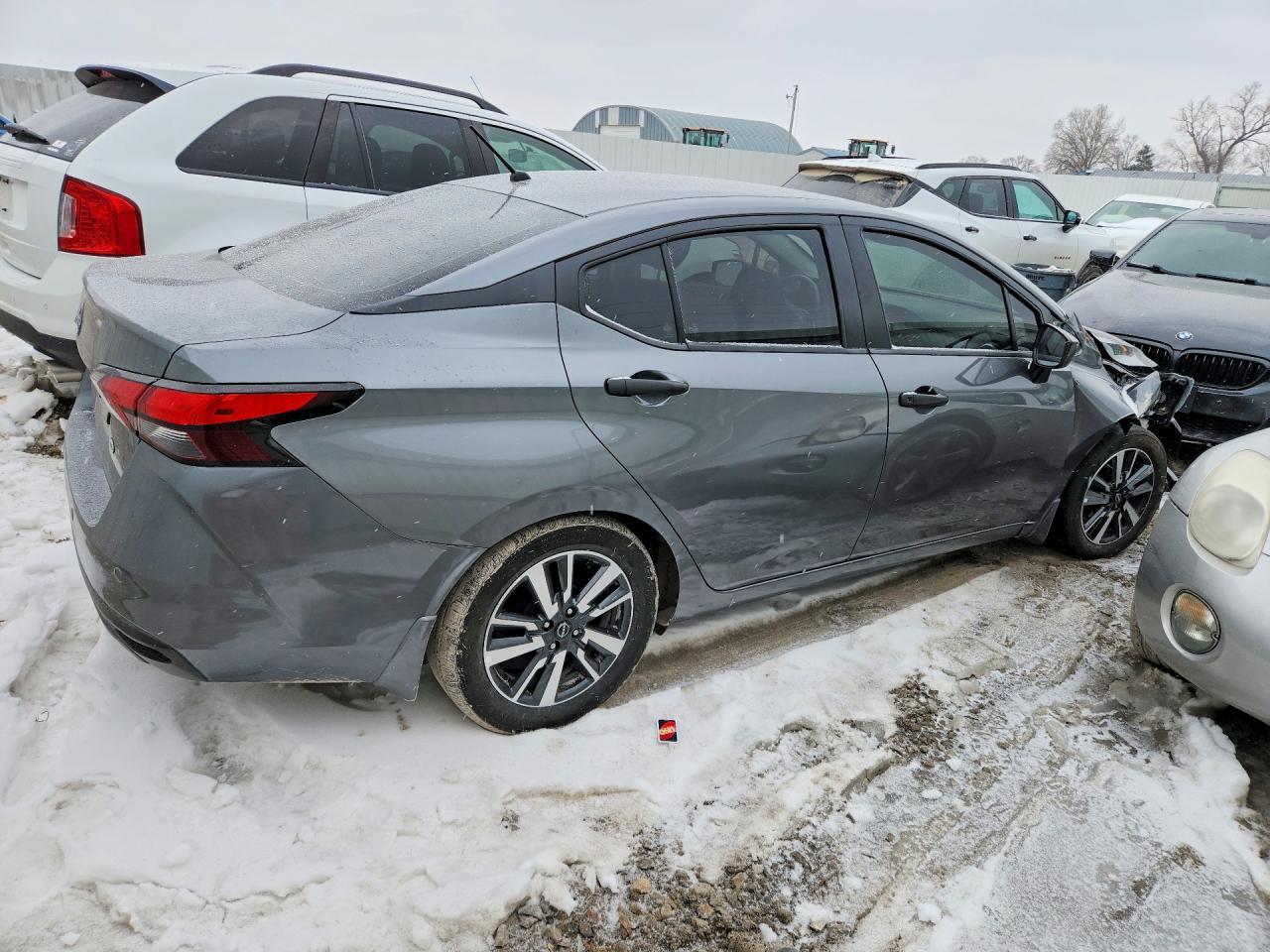 2024 Nissan Versa S - Image 3