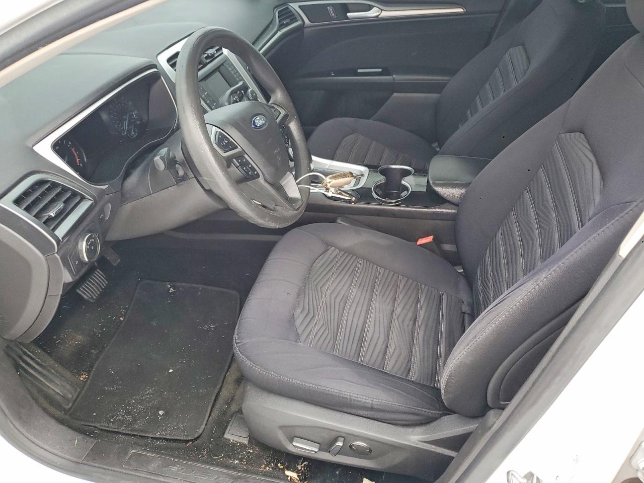 2016 Ford Fusion Se - Фото 7