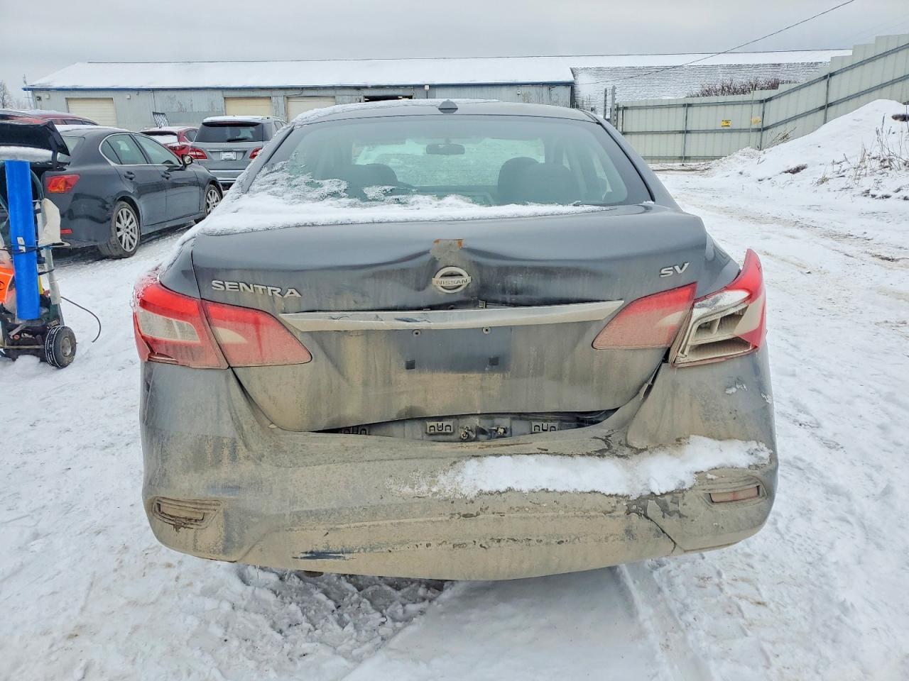 2018 Nissan Sentra S - Фото 6