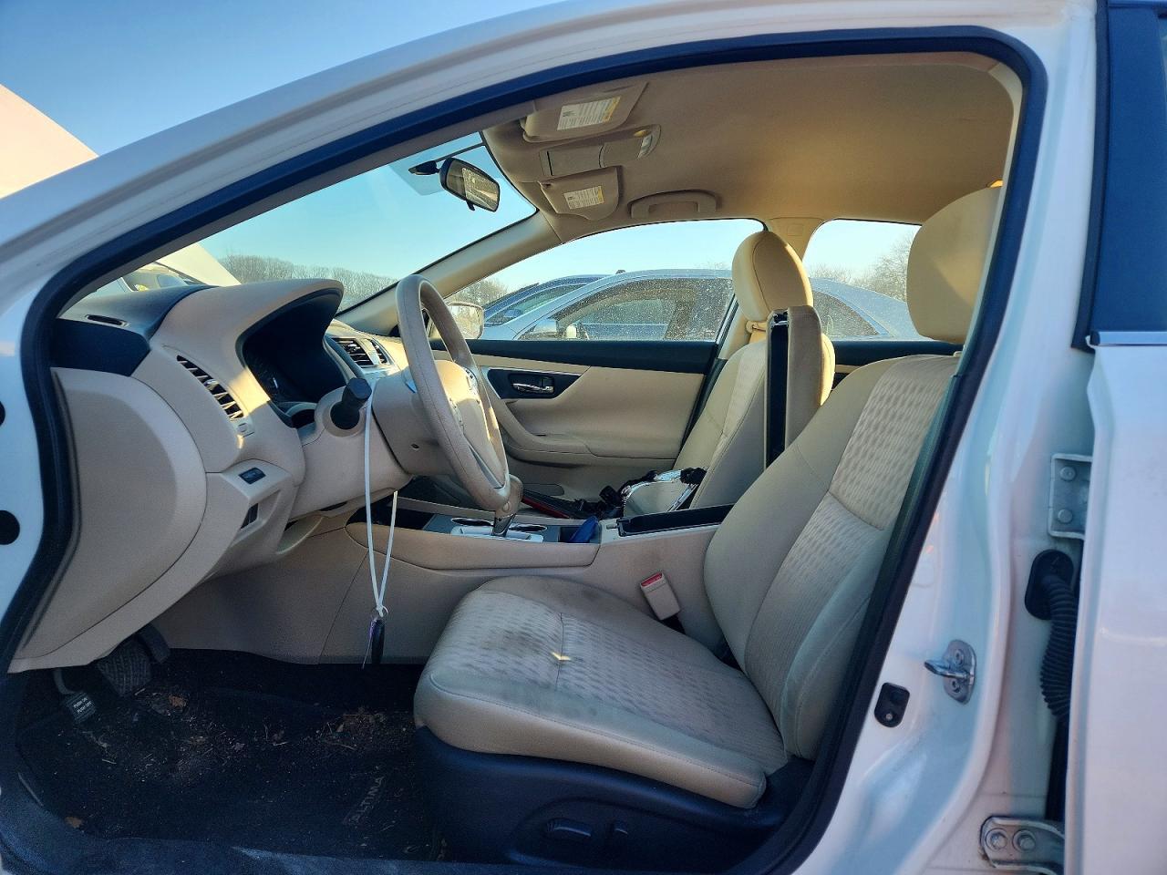 2016 Nissan Altima 2.5 - Фото 7