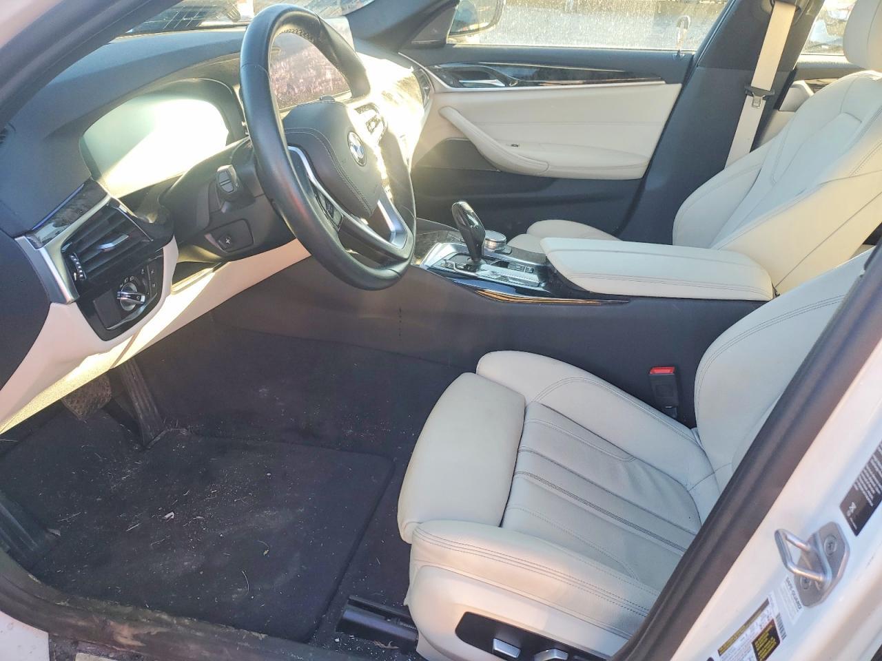 2021 BMW 530 I - Image 7