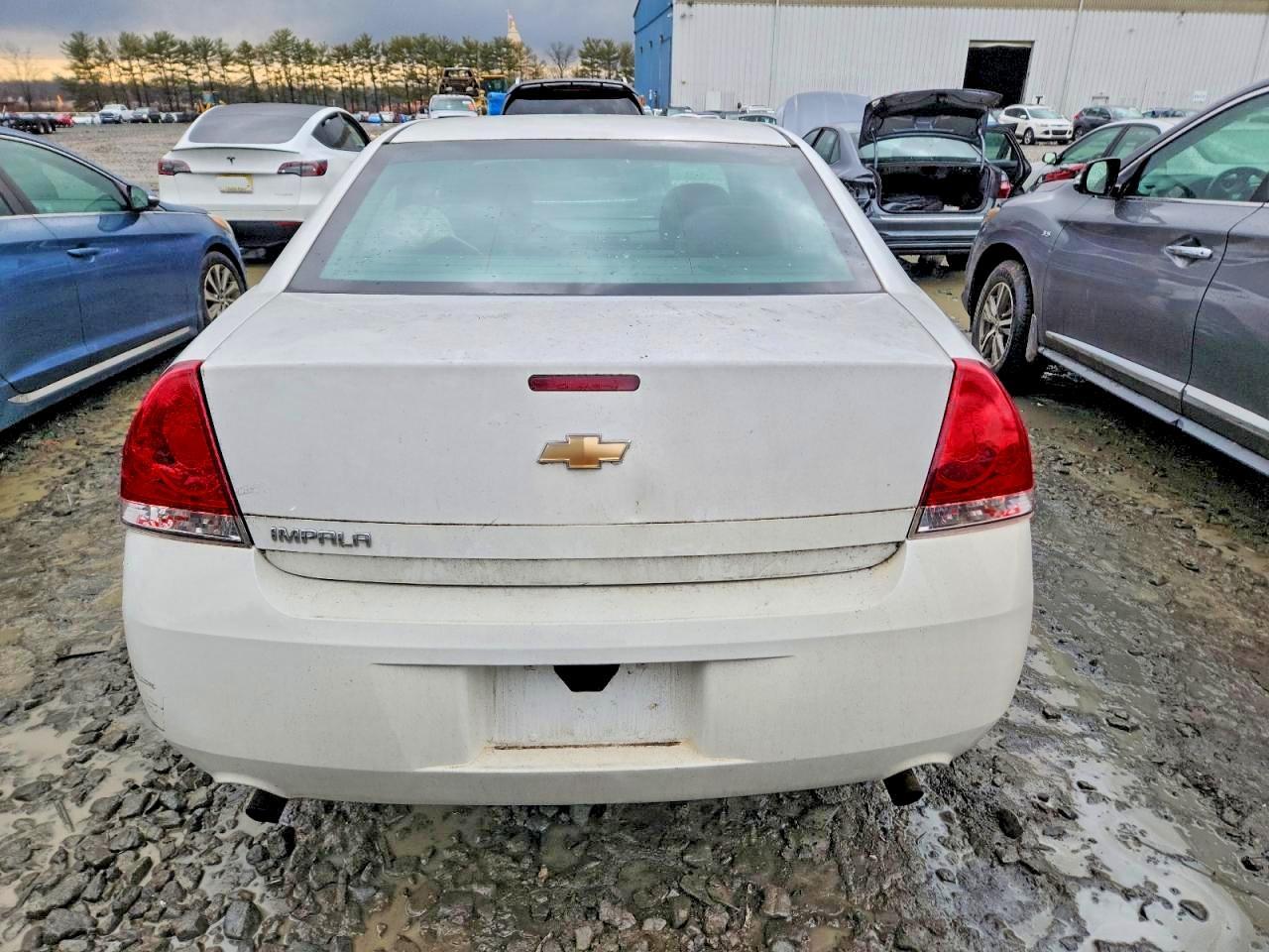 2015 Chevrolet Impala Limited Ls - Фото 6