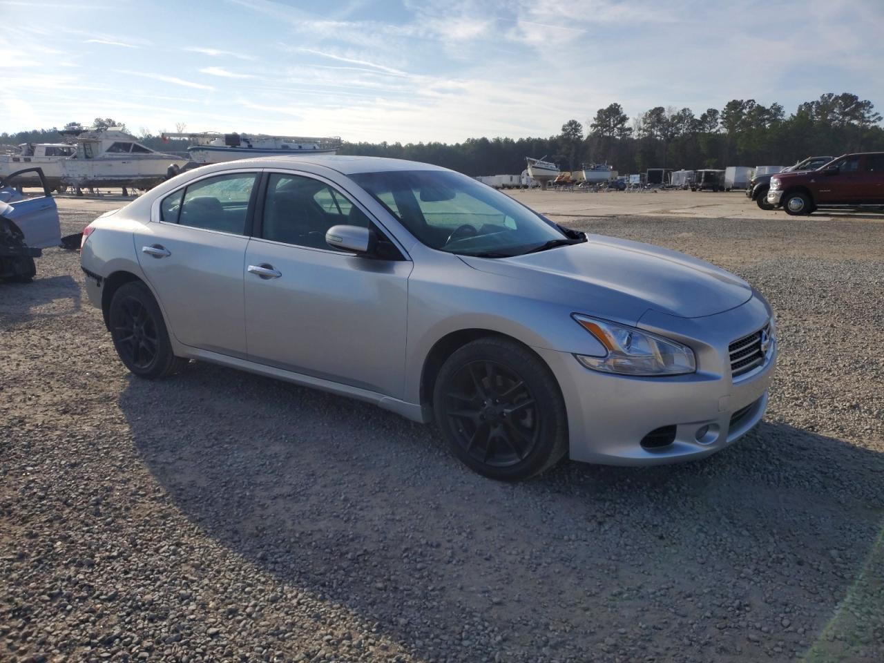 2010 Nissan Maxima S - Фото 4