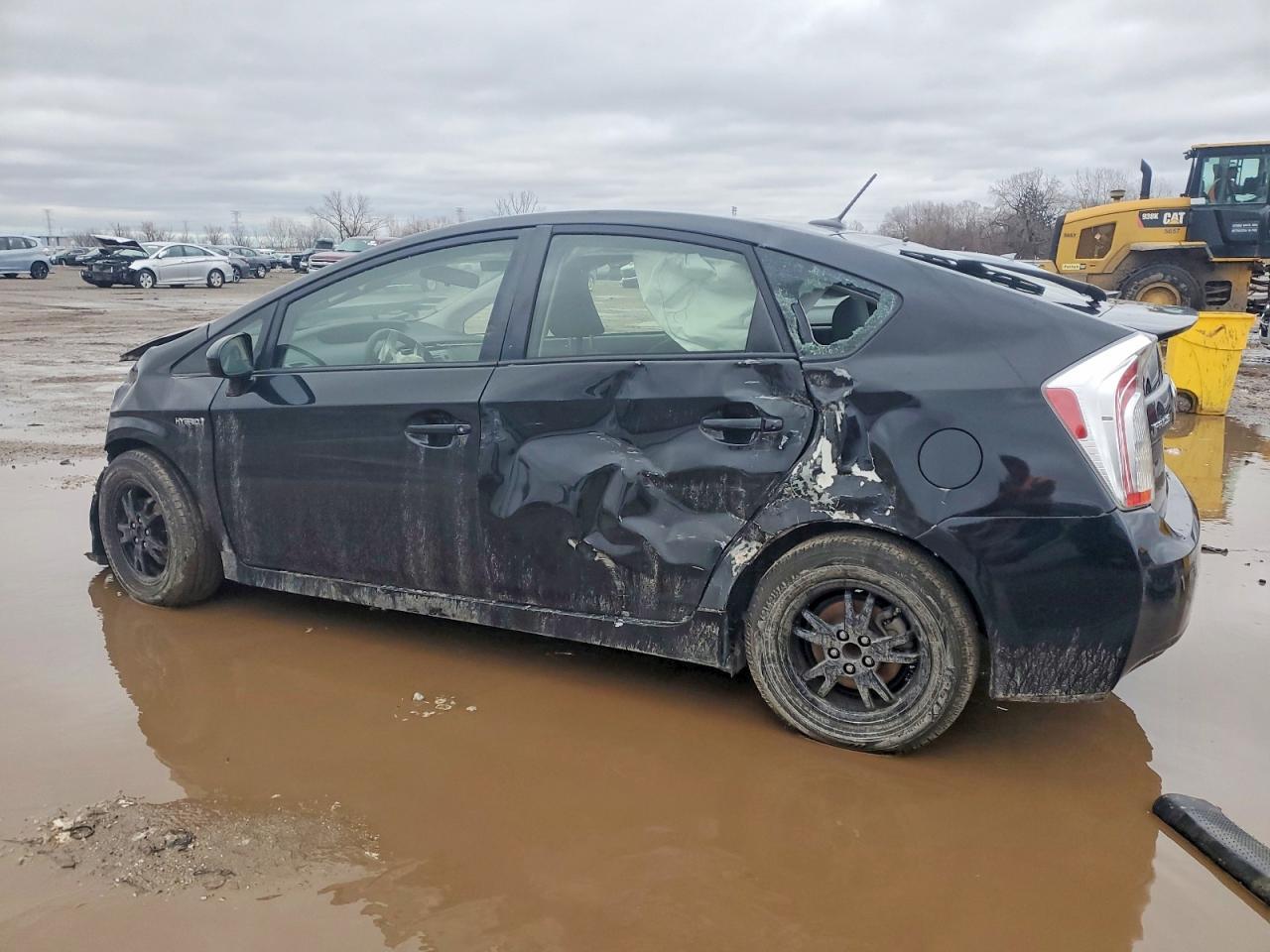 2014 Toyota Prius - Image 2