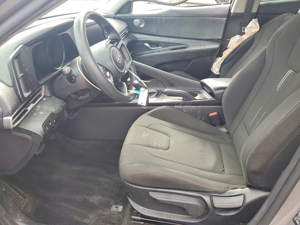 2022 Hyundai Elantra Sel - Image 7