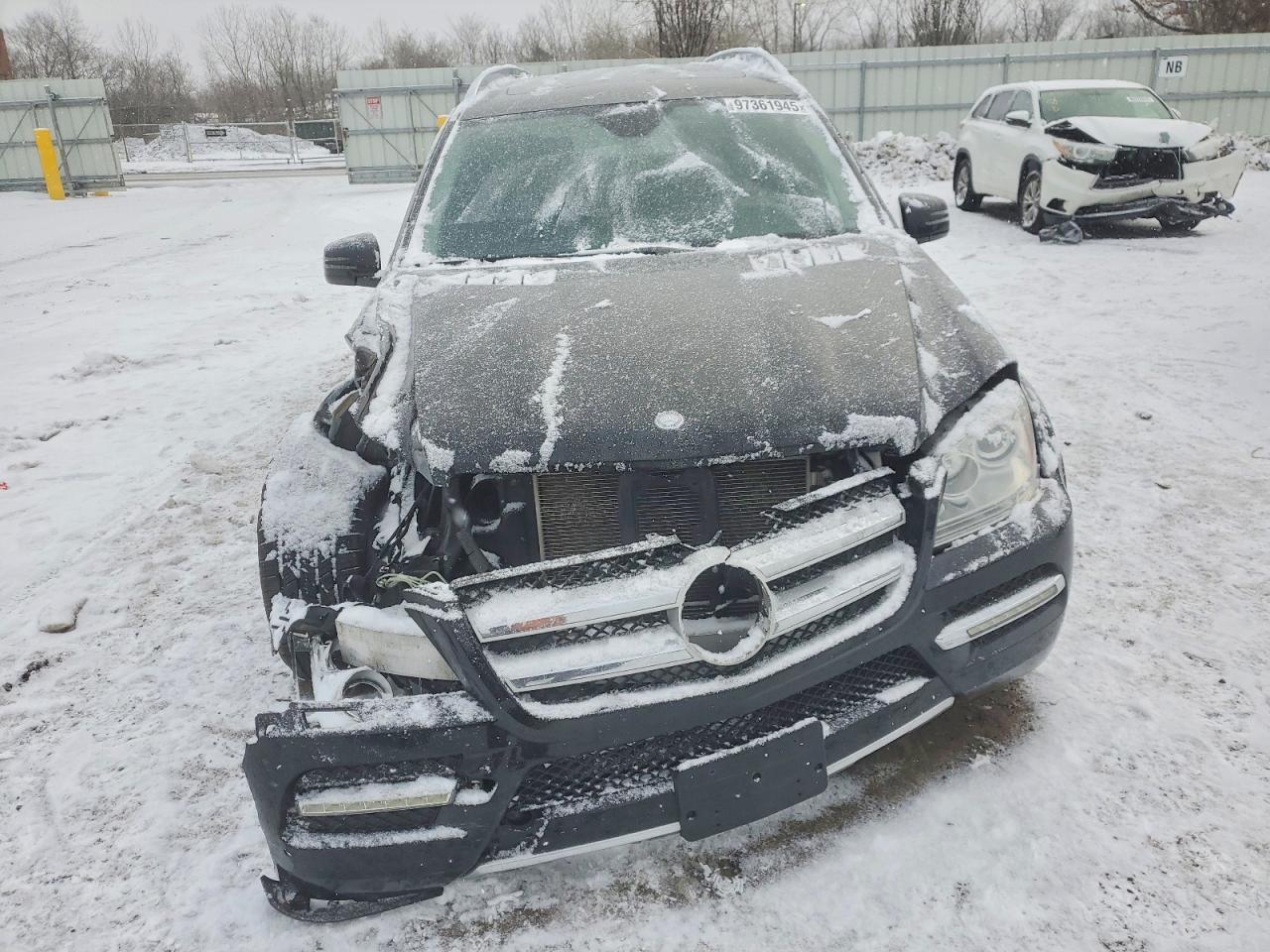 2012 Mercedes-Benz Gl 450 4Matic - Image 5