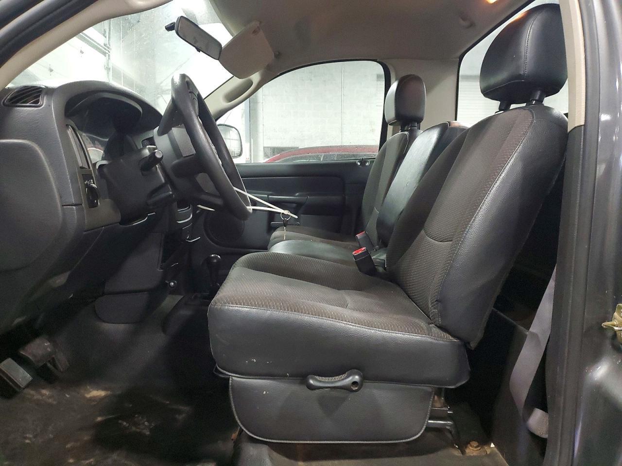 2004 Dodge Ram 1500 St - Фото 7