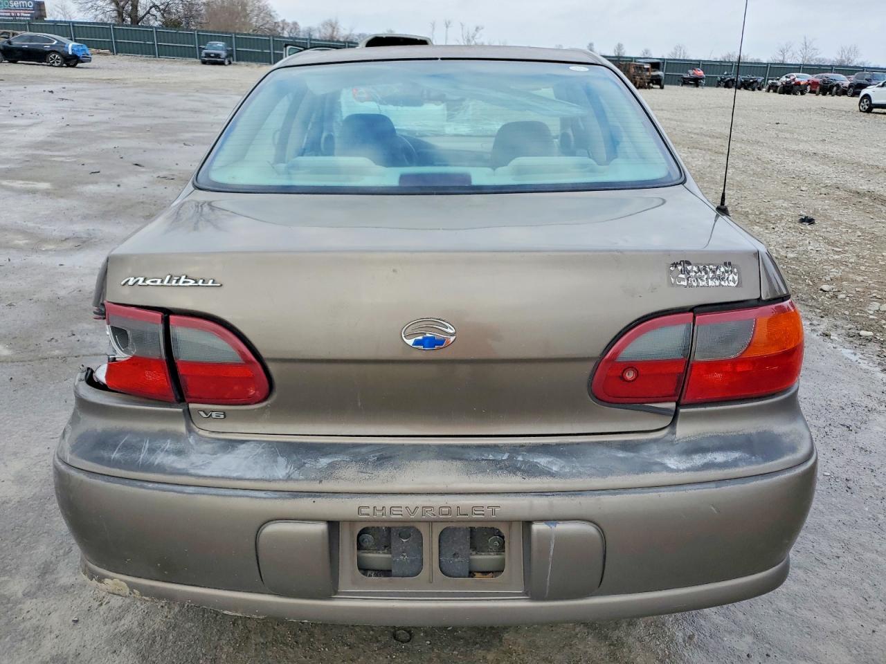 2002 Chevrolet Malibu - Фото 6