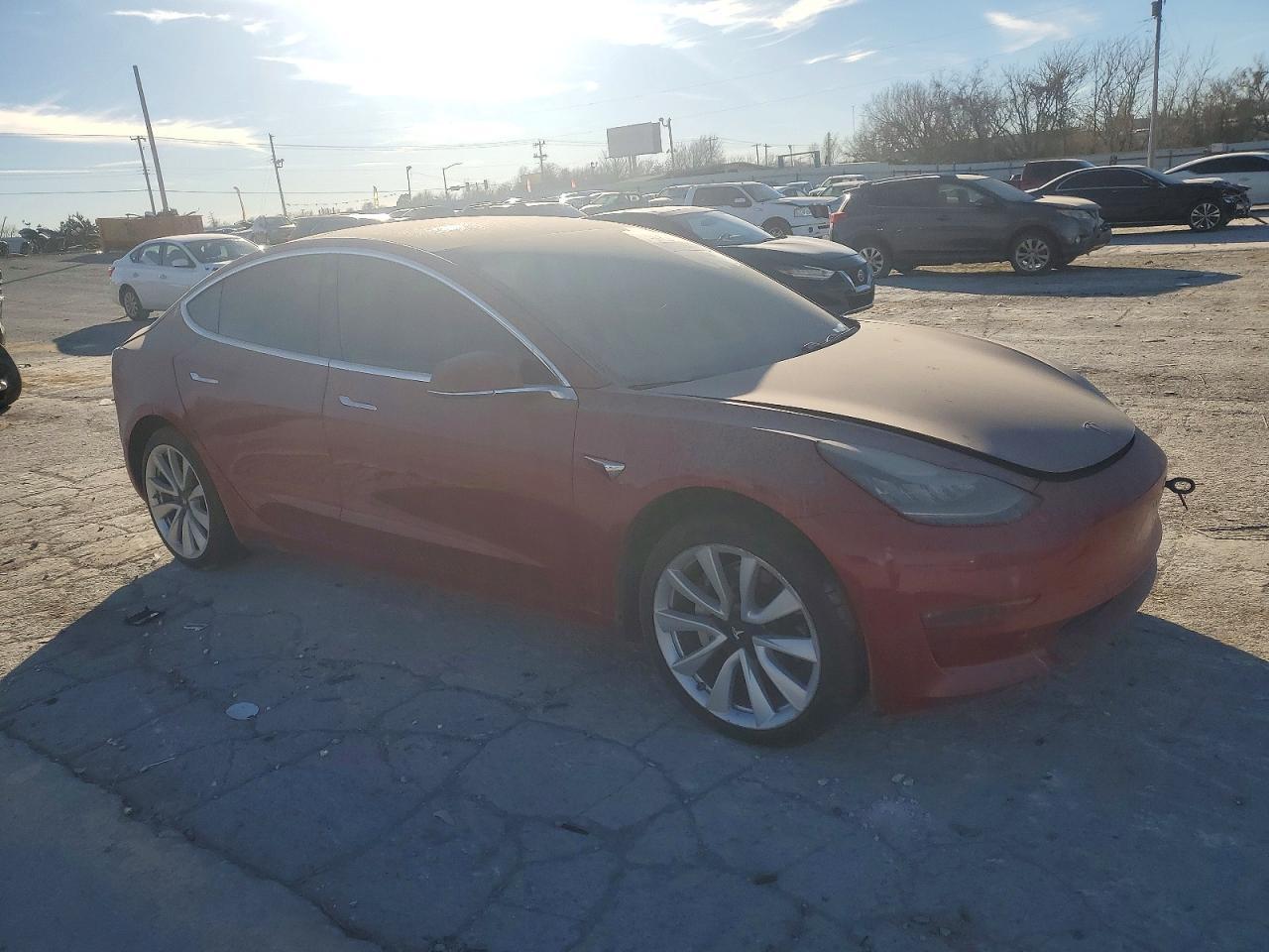 2018 Tesla Model 3 - Фото 4