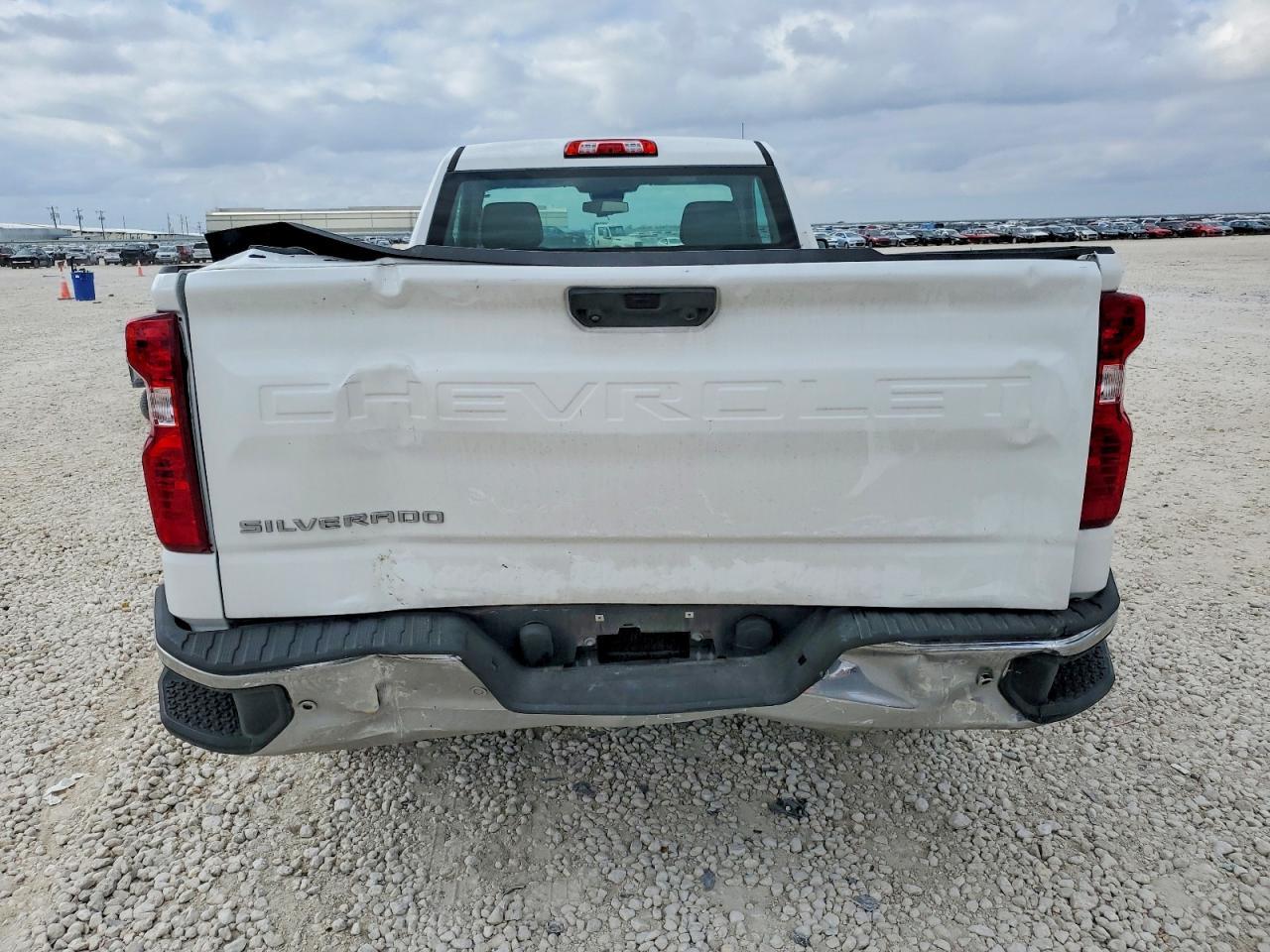 2023 Chevrolet Silverado C1500 - Image 6