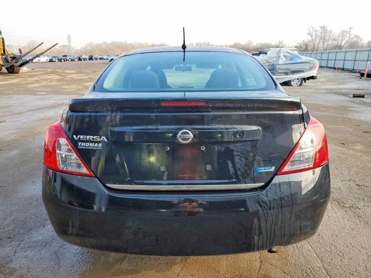 2014 Nissan Versa S - Image 6
