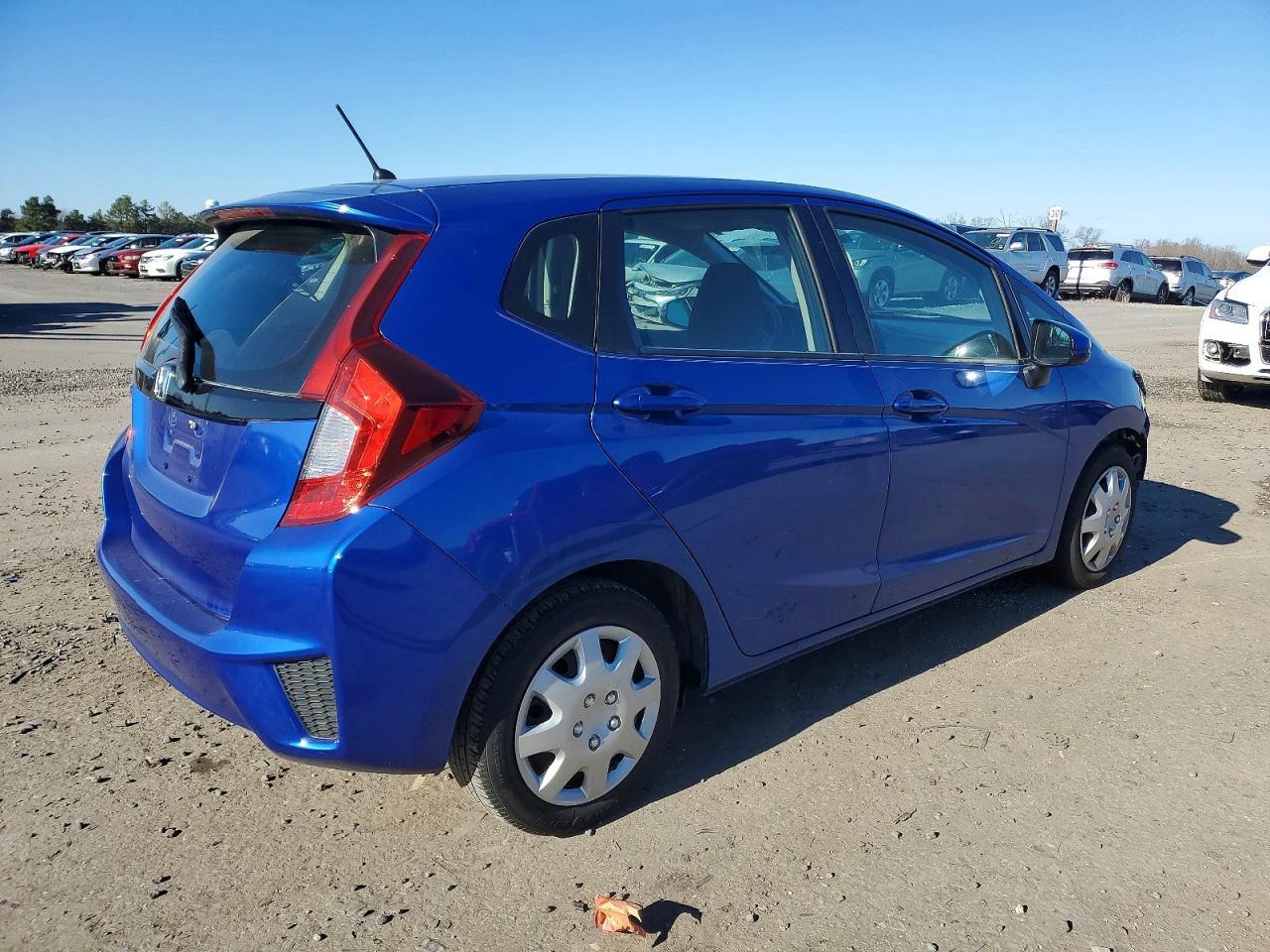 2015 Honda Fit Lx - Image 3