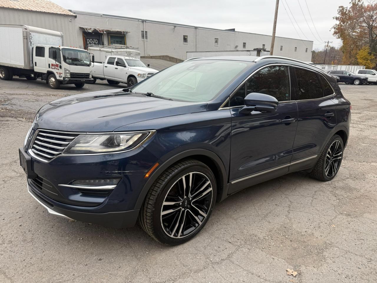 2017 Lincoln Mkc Reserve - Image 2
