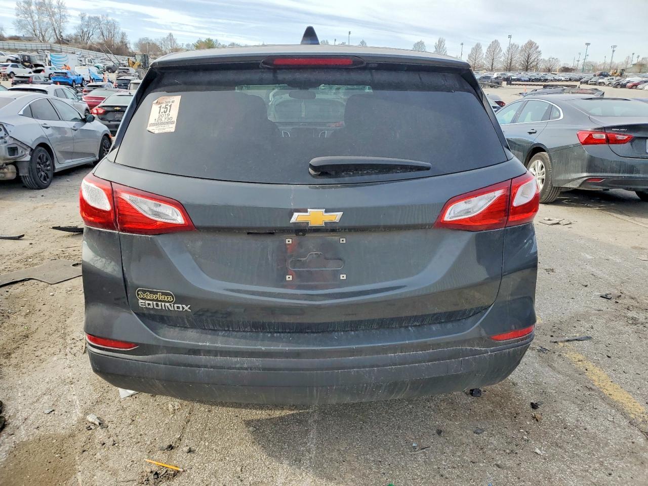 2019 Chevrolet Equinox Ls - Image 6