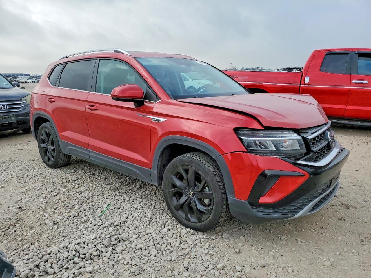 2023 Volkswagen Taos - Image 4