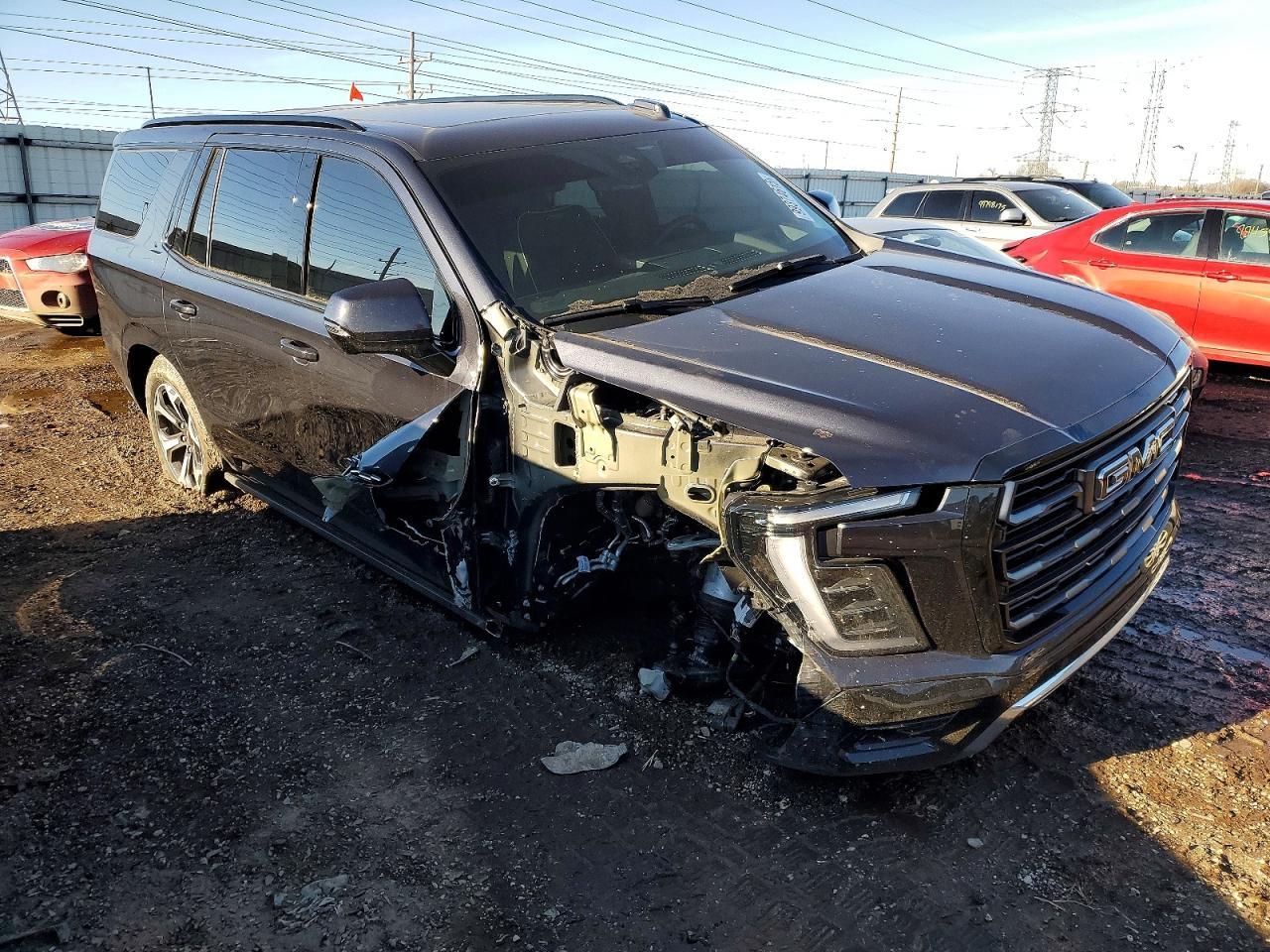 2025 GMC Yukon At4 Ultimate - Image 4