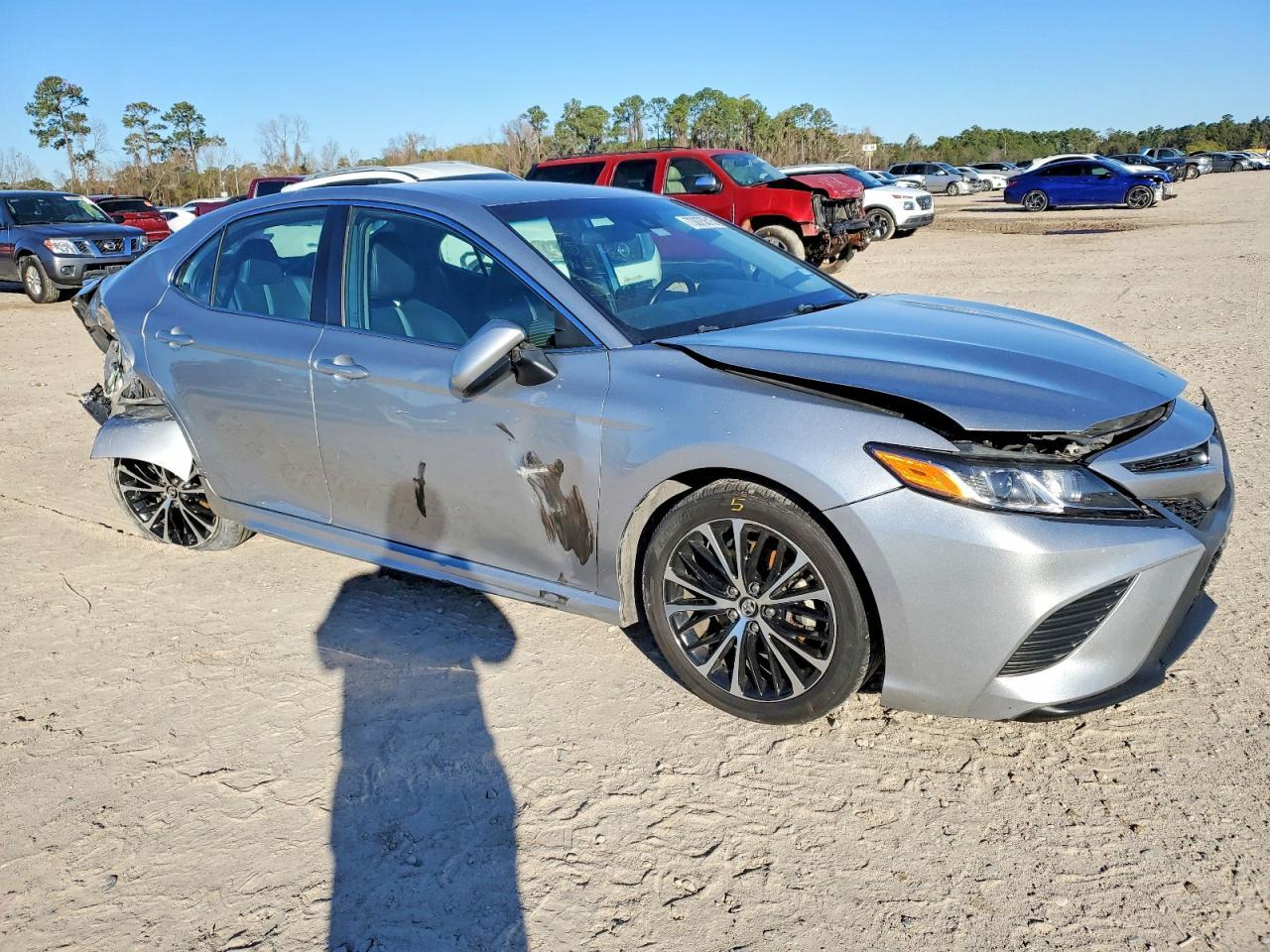2019 Toyota Camry - Фото 4