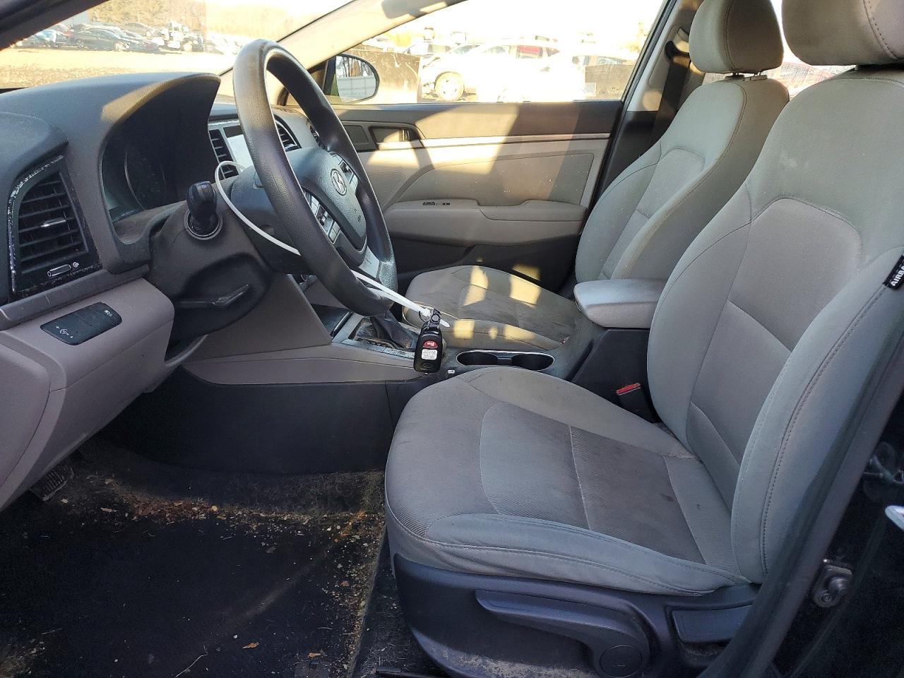 2017 Hyundai Elantra Se - Image 7