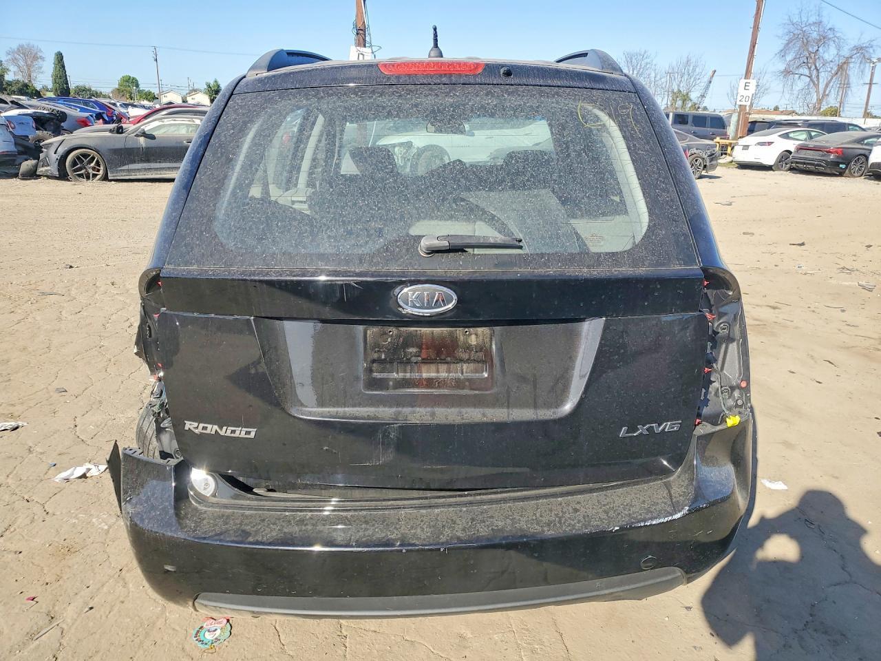 2008 Kia Rondo Lx - Фото 6