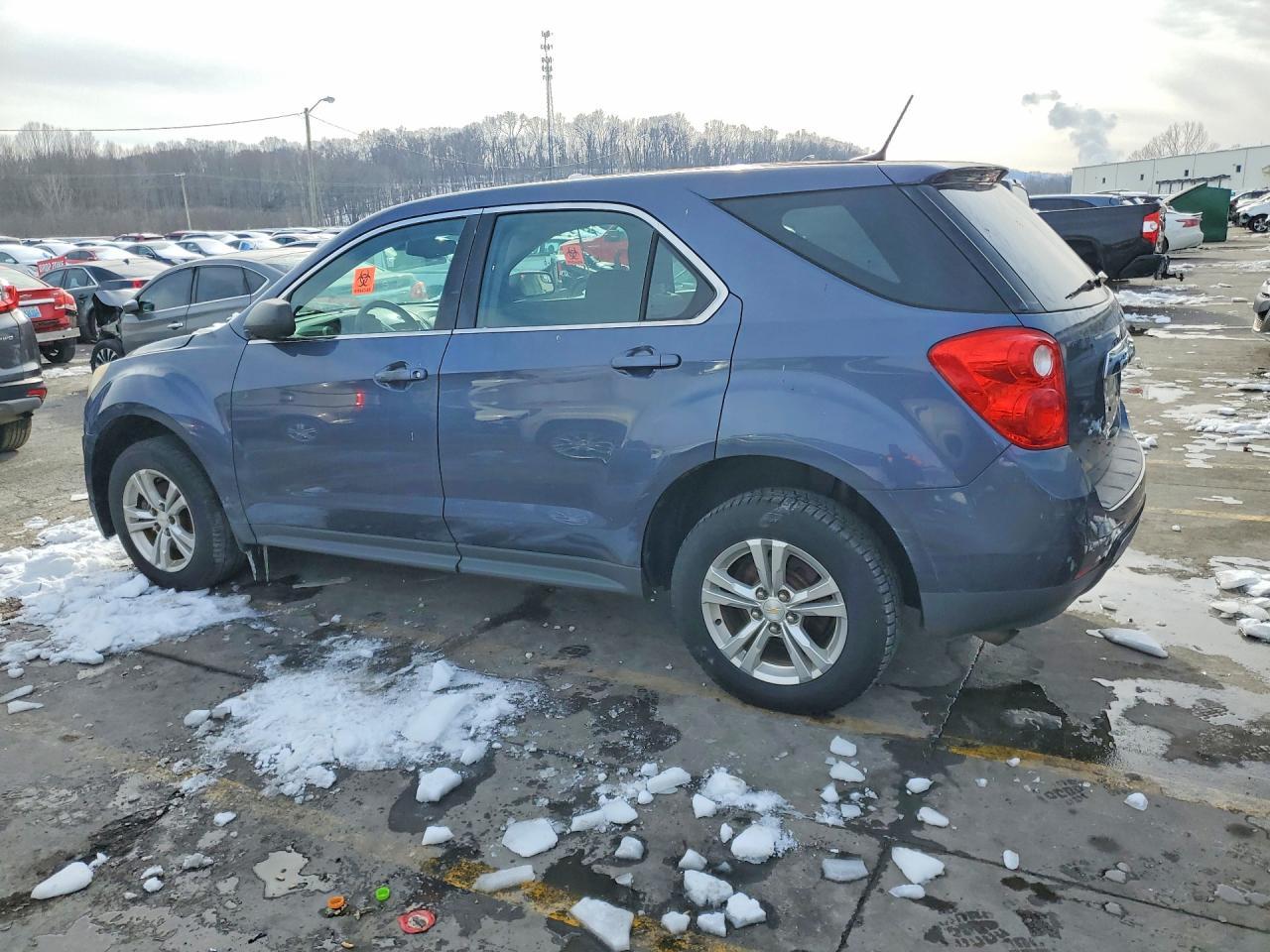 2014 Chevrolet Equinox Ls - Фото 2