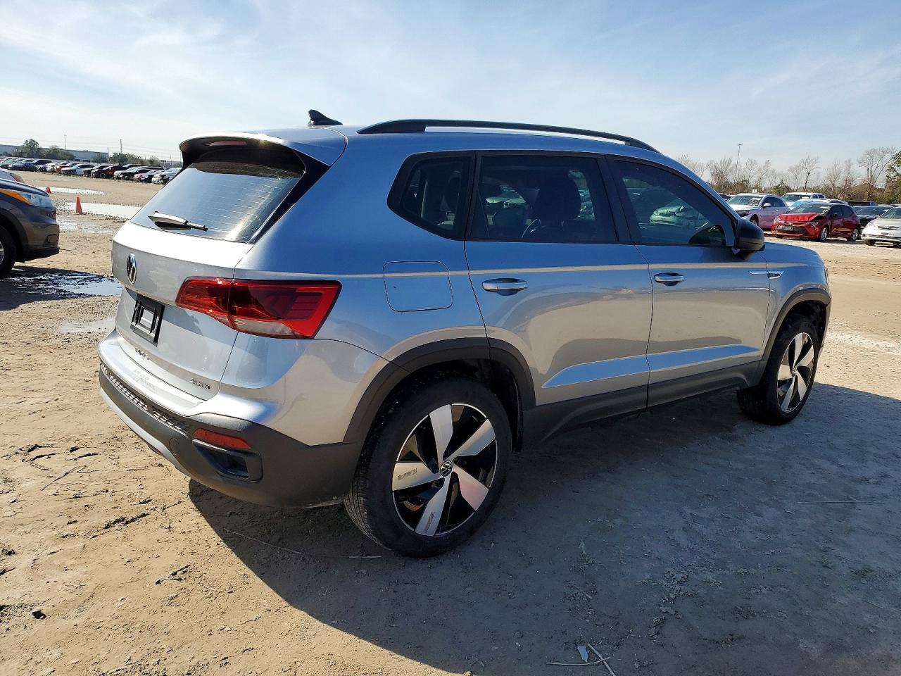2024 Volkswagen Taos S - Image 3