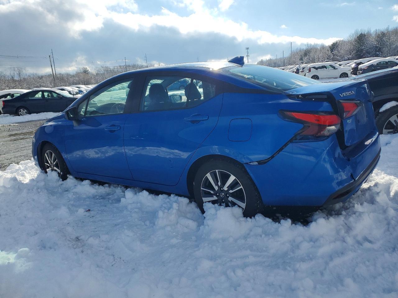 2021 Nissan Versa Sv - Image 2