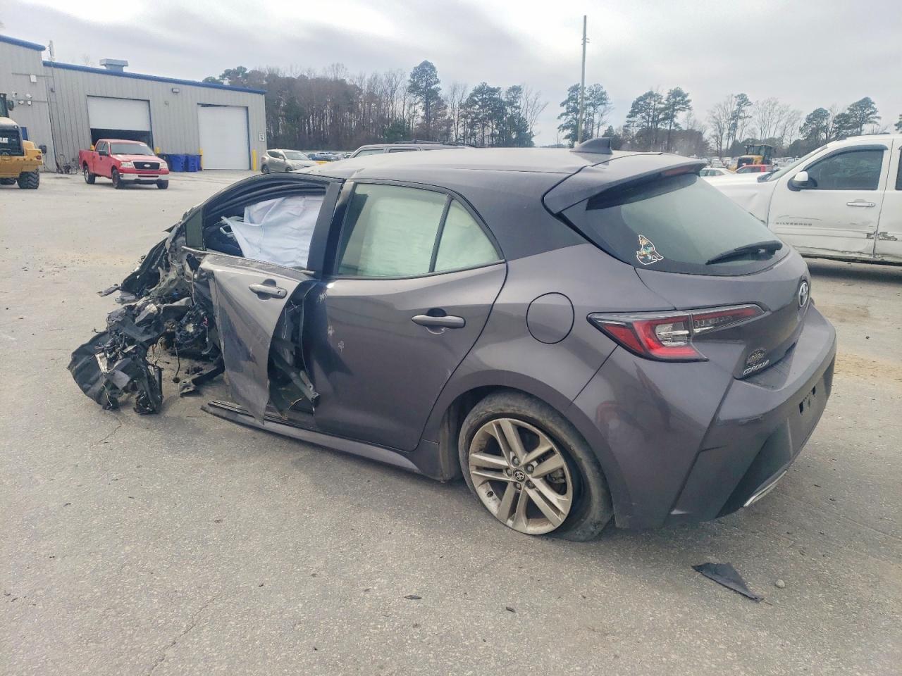 2022 Toyota Corolla Se - Фото 2