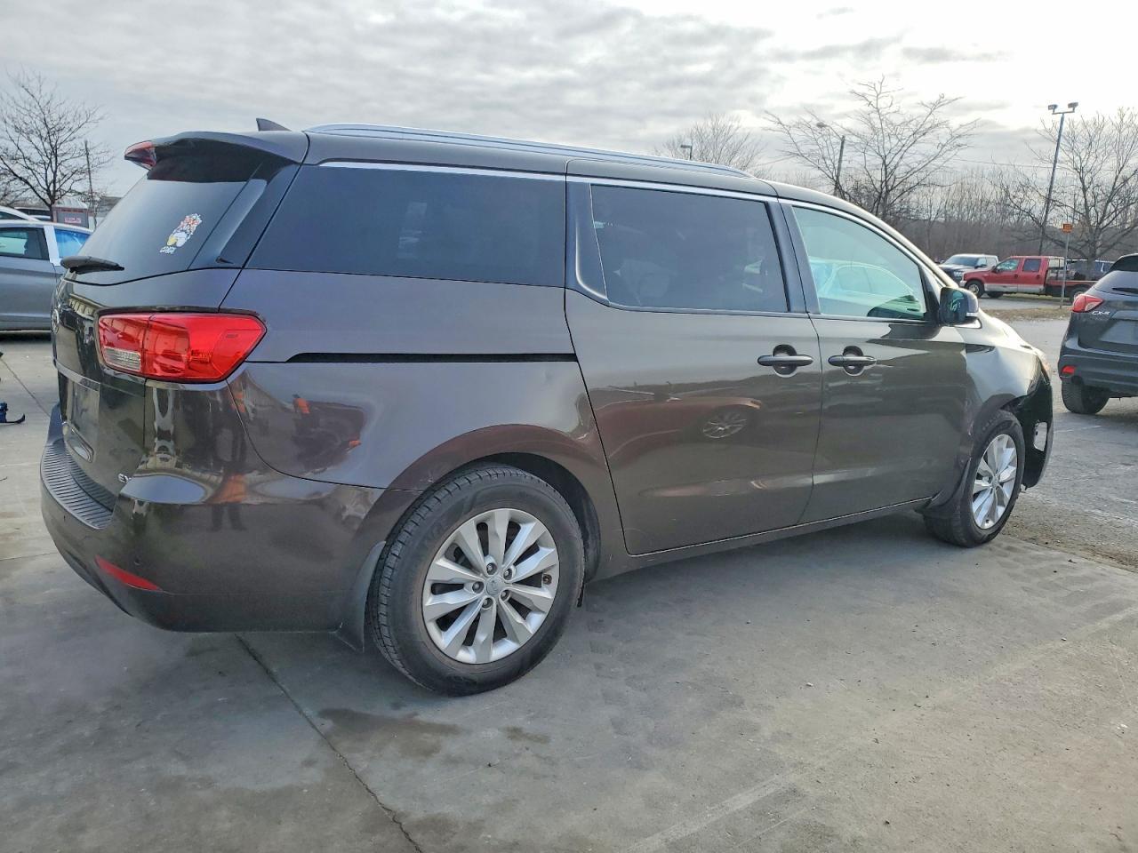 2018 Kia Sedona Ex - Image 3
