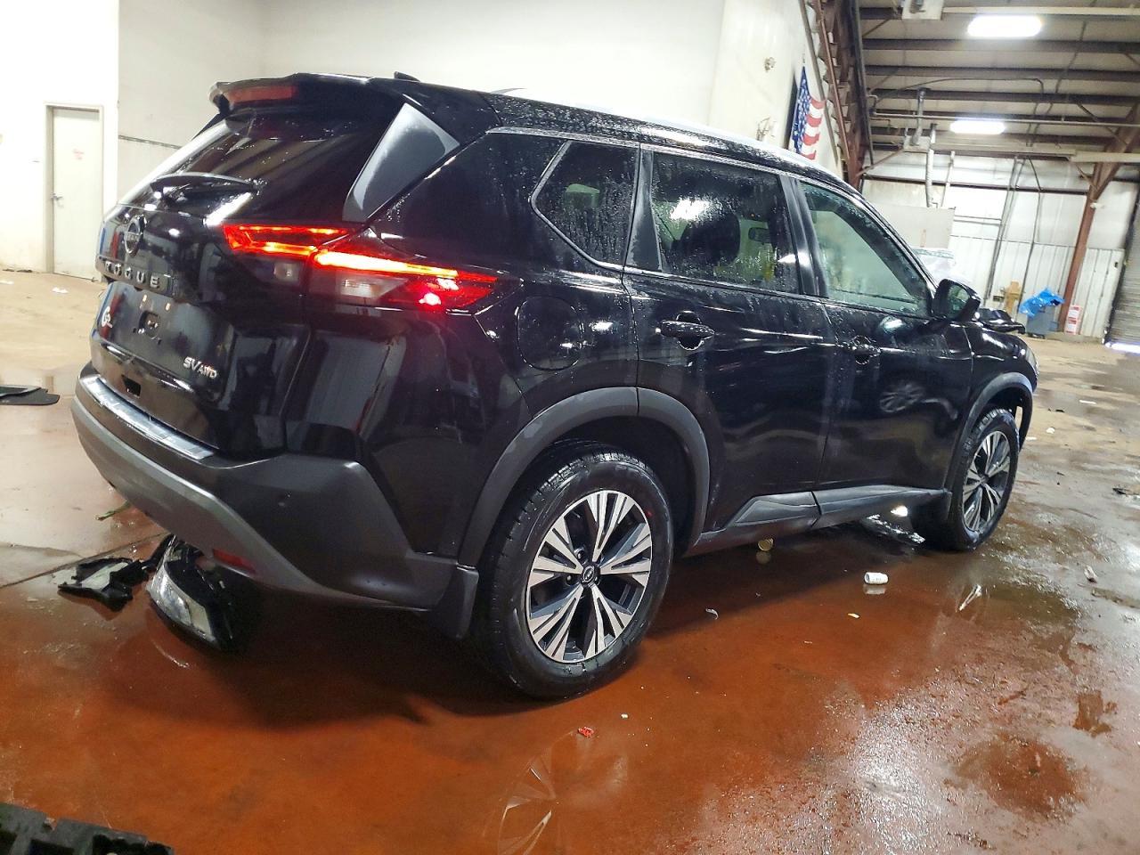 2023 Nissan Rogue Sv - Фото 3