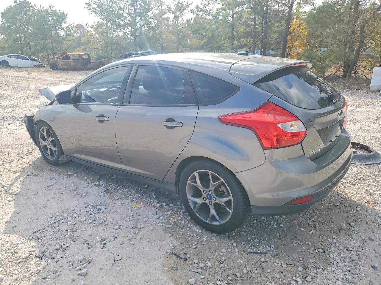 2014 Ford Focus Se - Фото 2
