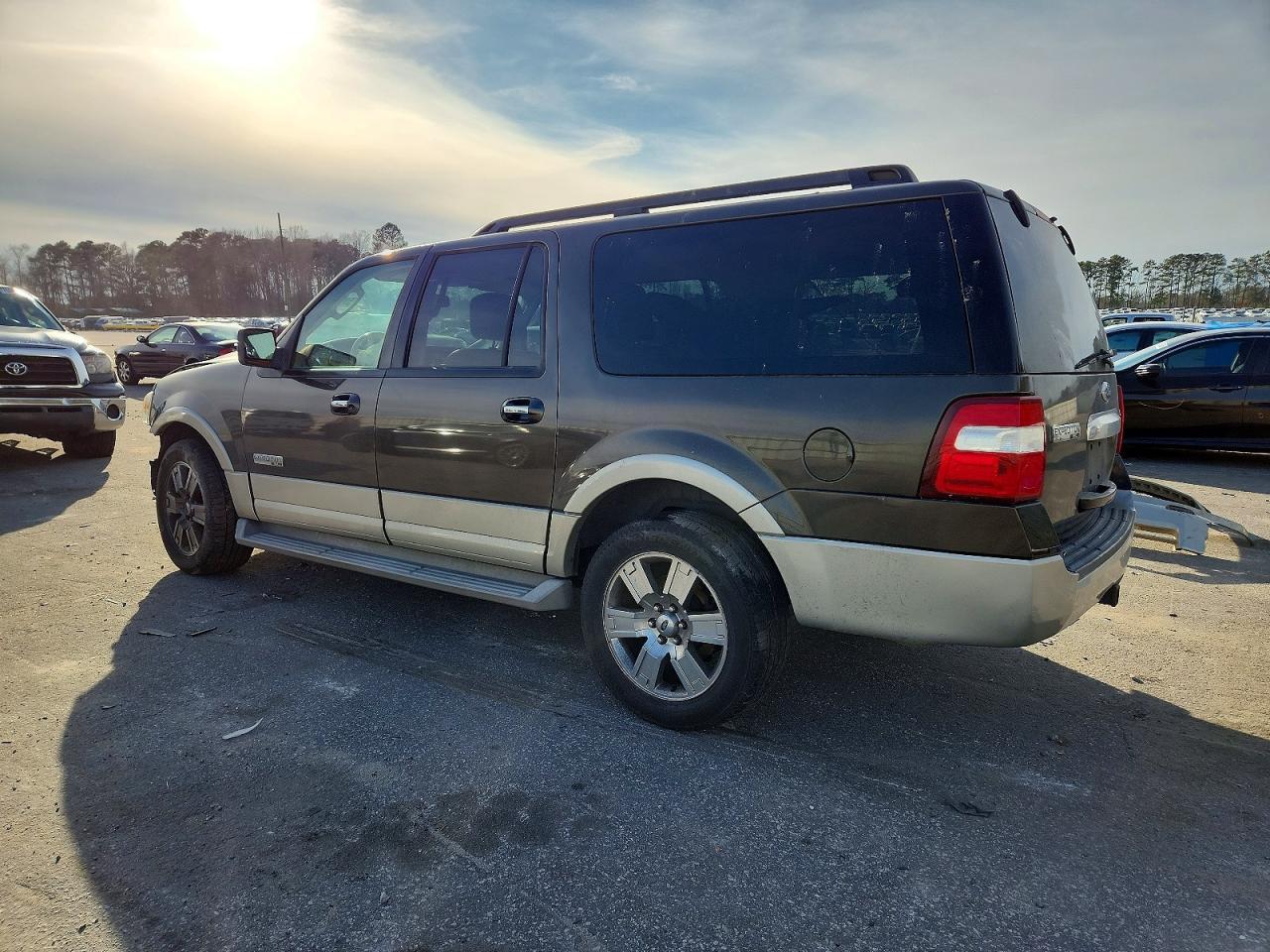 2008 Ford Expedition El Eddie Bauer - Image 2