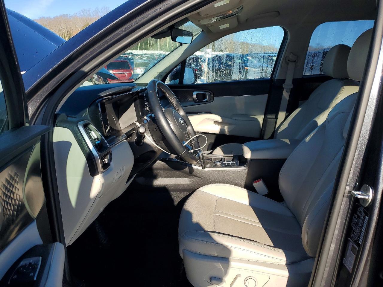 2021 Kia Sorento S - Фото 7