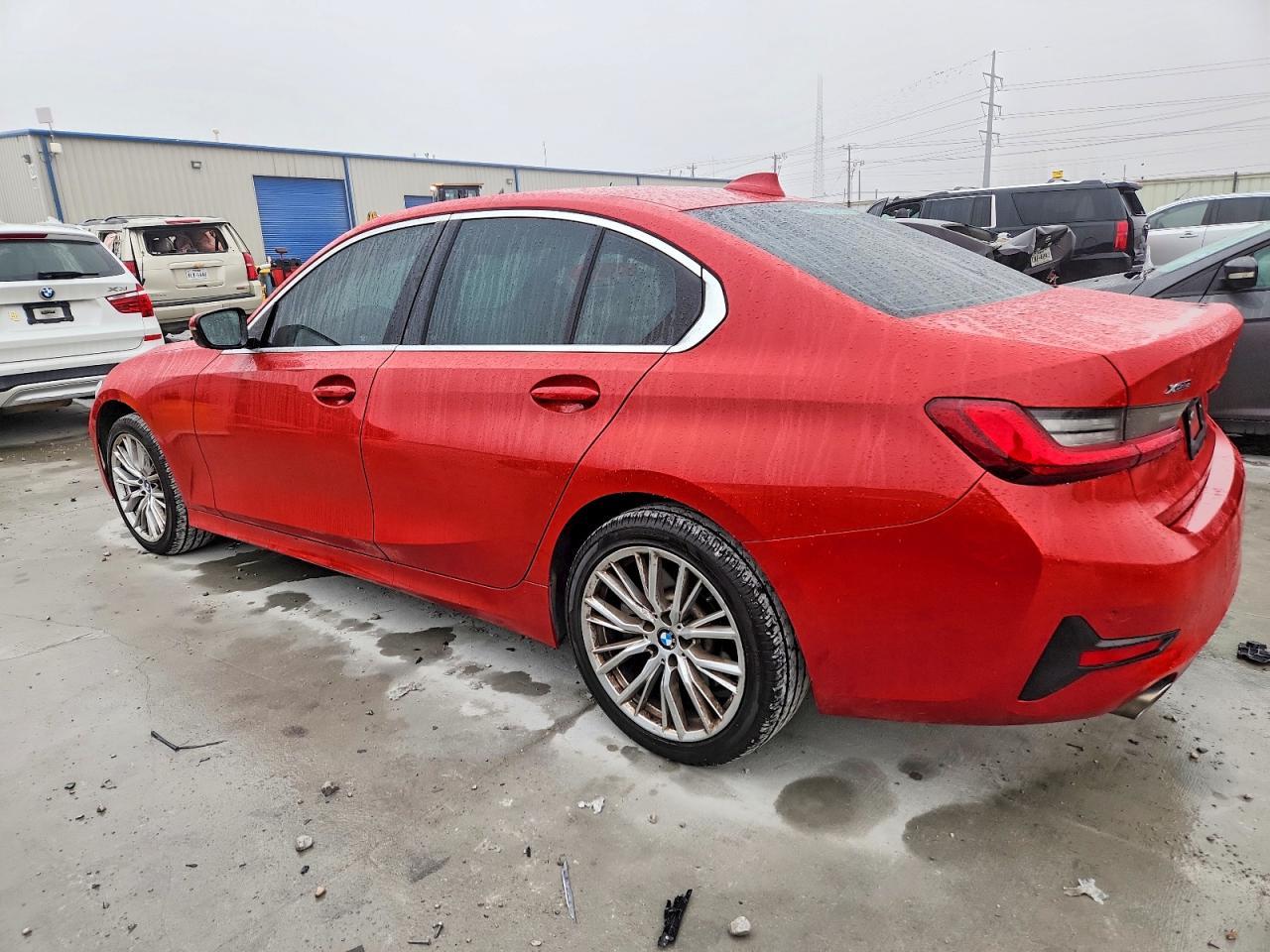 2022 BMW 330Xi - Image 2