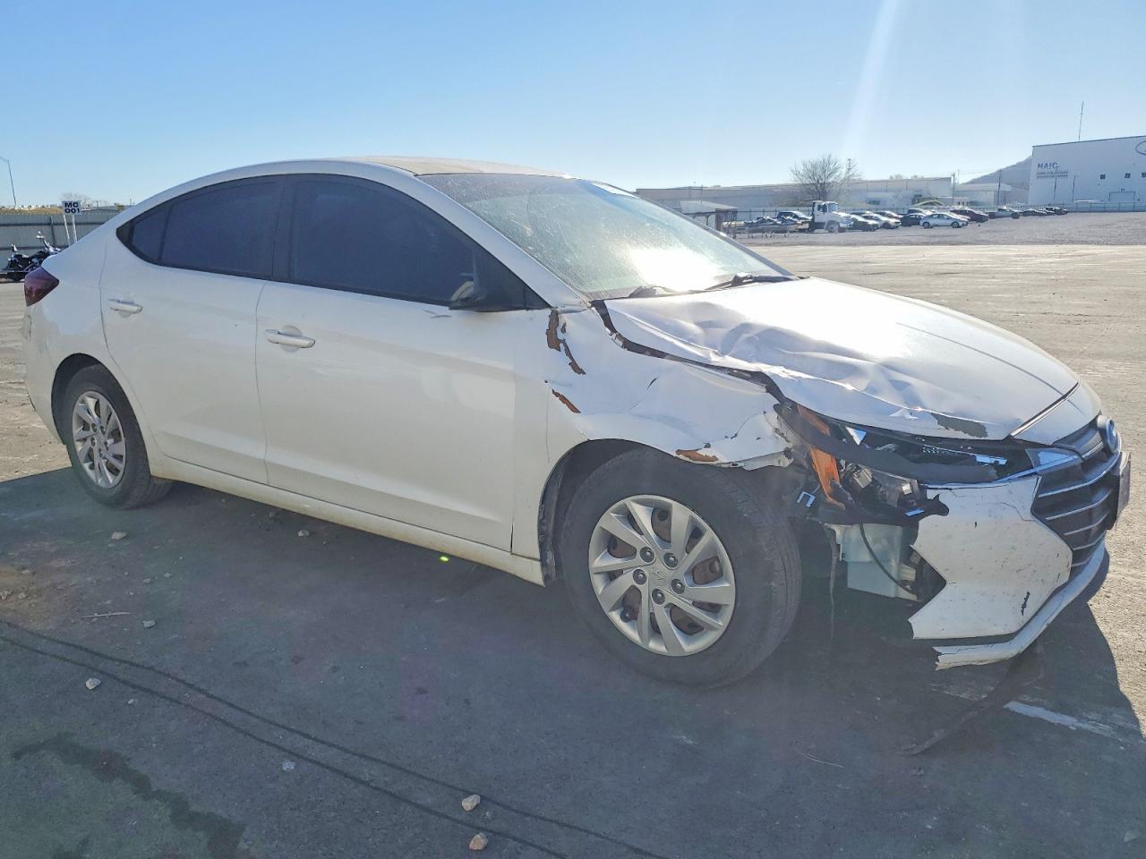 2019 Hyundai Elantra Se - Фото 4
